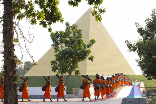 ภาพ No.36035:โครงการธรรมยาตรา เส้นทางพระผู้ปราบมาร ปีที่ 9 ณ วัดพระธรรมกาย