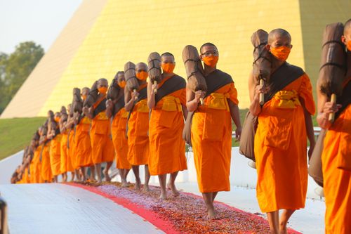 ภาพ No.35969:โครงการธรรมยาตรา เส้นทางพระผู้ปราบมาร ปีที่ 9 ณ วัดพระธรรมกาย