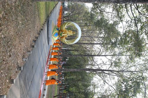 ภาพ No.36095:โครงการธรรมยาตรา เส้นทางพระผู้ปราบมาร ปีที่ 9 ณ วัดพระธรรมกาย