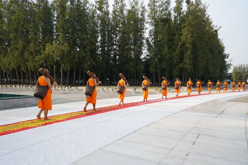 ภาพ No.36334:โครงการธรรมยาตรา เส้นทางพระผู้ปราบมาร ปีที่ 9 ณ วัดพระธรรมกาย