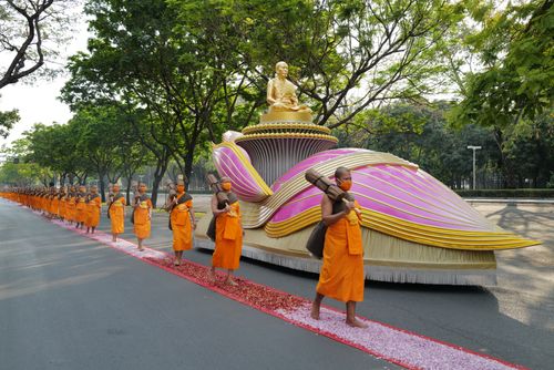 ภาพ No.36247:โครงการธรรมยาตรา เส้นทางพระผู้ปราบมาร ปีที่ 9 ณ วัดพระธรรมกาย