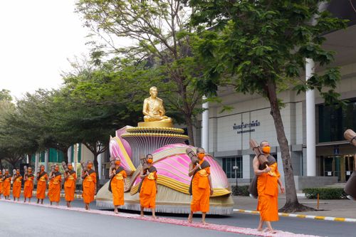 ภาพ No.36274:โครงการธรรมยาตรา เส้นทางพระผู้ปราบมาร ปีที่ 9 ณ วัดพระธรรมกาย