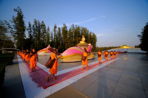 ภาพ No.36485:โครงการธรรมยาตรา เส้นทางพระผู้ปราบมาร ปีที่ 9 ณ วัดพระธรรมกาย