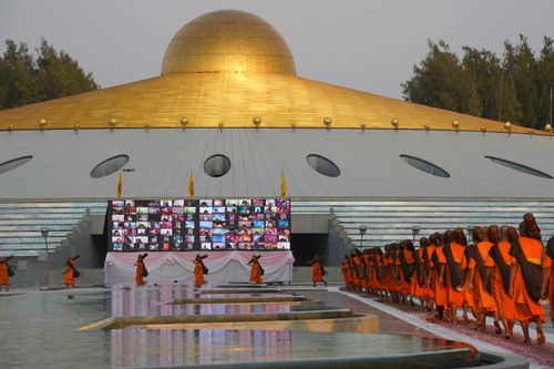 ภาพ No.36450:โครงการธรรมยาตรา เส้นทางพระผู้ปราบมาร ปีที่ 9 ณ วัดพระธรรมกาย