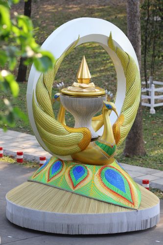 ภาพ No.28515:วันมหาปูชนียาจารย์ (อัญเชิญอัฐิธาตุคุณยายทองสุข)