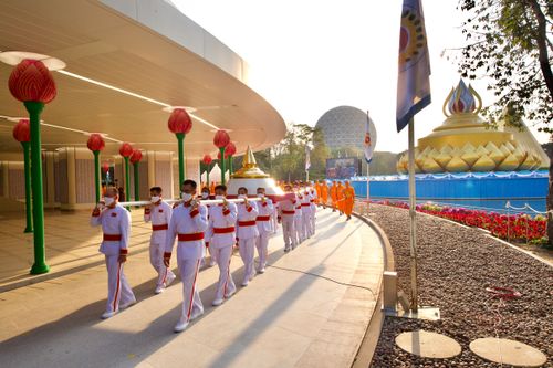 ภาพ No.28394:วันมหาปูชนียาจารย์ (อัญเชิญอัฐิธาตุคุณยายทองสุข)