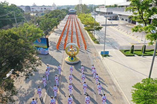 ภาพ No.28382:วันมหาปูชนียาจารย์ (อัญเชิญอัฐิธาตุคุณยายทองสุข)