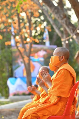 ภาพ No.28395:วันมหาปูชนียาจารย์ (อัญเชิญอัฐิธาตุคุณยายทองสุข)