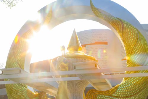 ภาพ No.28322:วันมหาปูชนียาจารย์ (อัญเชิญอัฐิธาตุคุณยายทองสุข)