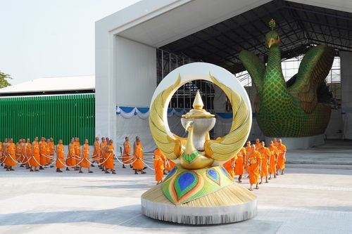 ภาพ No.28422:วันมหาปูชนียาจารย์ (อัญเชิญอัฐิธาตุคุณยายทองสุข)