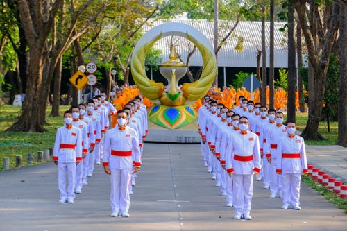 ภาพ No.28456:วันมหาปูชนียาจารย์ (อัญเชิญอัฐิธาตุคุณยายทองสุข)