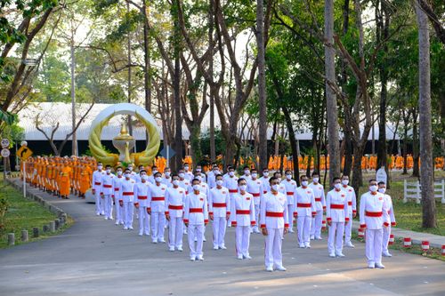 ภาพ No.28457:วันมหาปูชนียาจารย์ (อัญเชิญอัฐิธาตุคุณยายทองสุข)