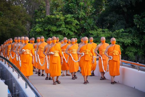 ภาพ No.28334:วันมหาปูชนียาจารย์ (อัญเชิญอัฐิธาตุคุณยายทองสุข)