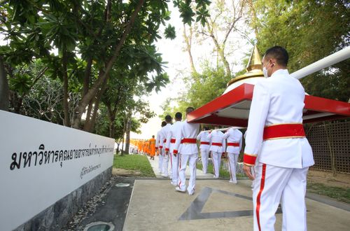 ภาพ No.28449:วันมหาปูชนียาจารย์ (อัญเชิญอัฐิธาตุคุณยายทองสุข)