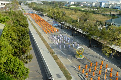 ภาพ No.28356:วันมหาปูชนียาจารย์ (อัญเชิญอัฐิธาตุคุณยายทองสุข)