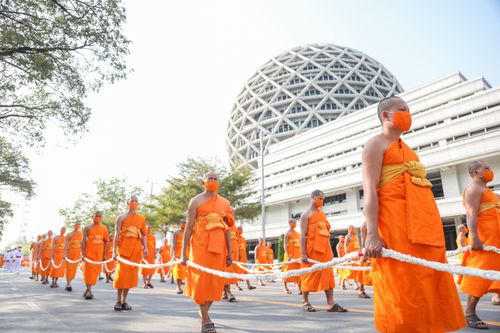 ภาพ No.28481:วันมหาปูชนียาจารย์ (อัญเชิญอัฐิธาตุคุณยายทองสุข)