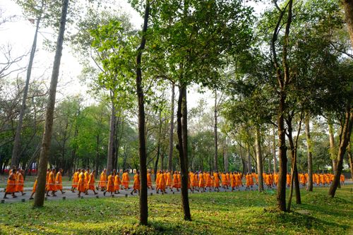 ภาพ No.28463:วันมหาปูชนียาจารย์ (อัญเชิญอัฐิธาตุคุณยายทองสุข)