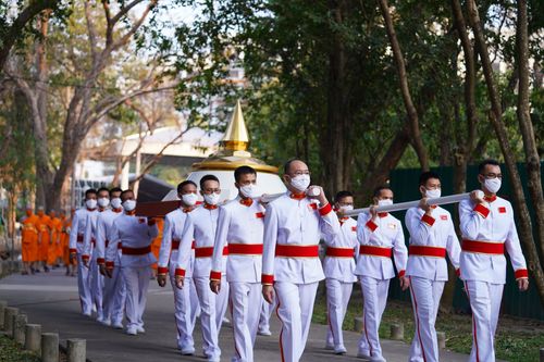 ภาพ No.28368:วันมหาปูชนียาจารย์ (อัญเชิญอัฐิธาตุคุณยายทองสุข)