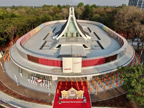 ภาพ No.28315:วันมหาปูชนียาจารย์ (อัญเชิญอัฐิธาตุคุณยายทองสุข)