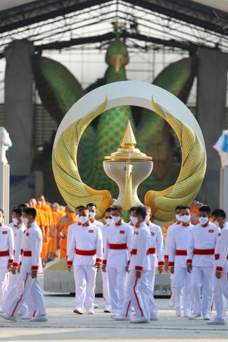 ภาพ No.28403:วันมหาปูชนียาจารย์ (อัญเชิญอัฐิธาตุคุณยายทองสุข)