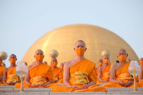 ภาพ No.28779:วันมาฆบูชา พิธีจุดประทีปออนไลน์ 2 ล้านดวง ถวายเป็นพุทธบูชา