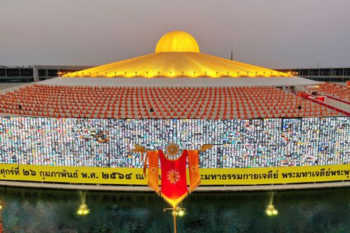 ภาพ No.28635:วันมาฆบูชา พิธีจุดประทีปออนไลน์ 2 ล้านดวง ถวายเป็นพุทธบูชา