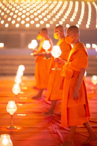 ภาพ No.28824:วันมาฆบูชา พิธีจุดประทีปออนไลน์ 2 ล้านดวง ถวายเป็นพุทธบูชา