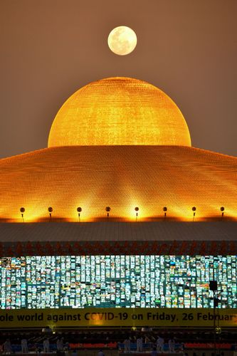 ภาพ No.28654:วันมาฆบูชา พิธีจุดประทีปออนไลน์ 2 ล้านดวง ถวายเป็นพุทธบูชา