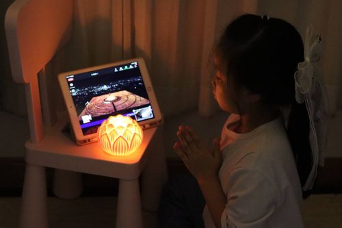 ภาพ No.28667:วันมาฆบูชา พิธีจุดประทีปออนไลน์ 2 ล้านดวง ถวายเป็นพุทธบูชา