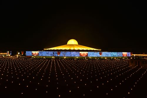 ภาพ No.28651:วันมาฆบูชา พิธีจุดประทีปออนไลน์ 2 ล้านดวง ถวายเป็นพุทธบูชา