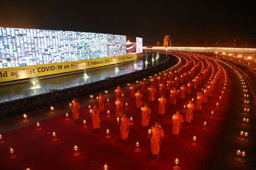 ภาพ No.28769:วันมาฆบูชา พิธีจุดประทีปออนไลน์ 2 ล้านดวง ถวายเป็นพุทธบูชา