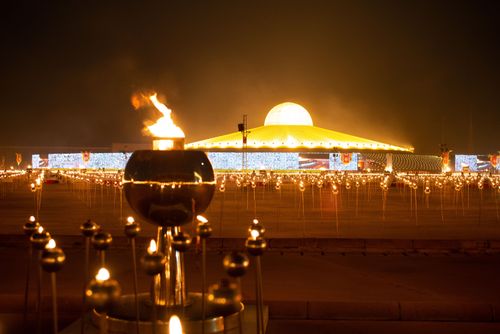 ภาพ No.28600:วันมาฆบูชา พิธีจุดประทีปออนไลน์ 2 ล้านดวง ถวายเป็นพุทธบูชา