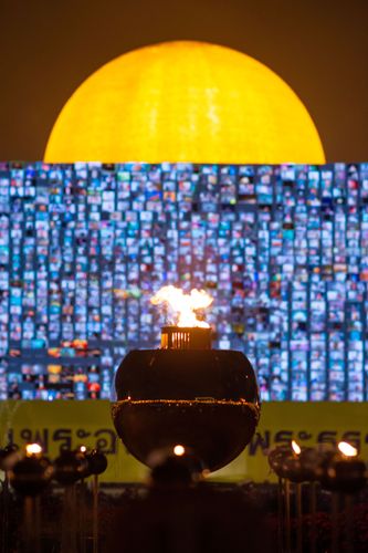 ภาพ No.28549:วันมาฆบูชา พิธีจุดประทีปออนไลน์ 2 ล้านดวง ถวายเป็นพุทธบูชา