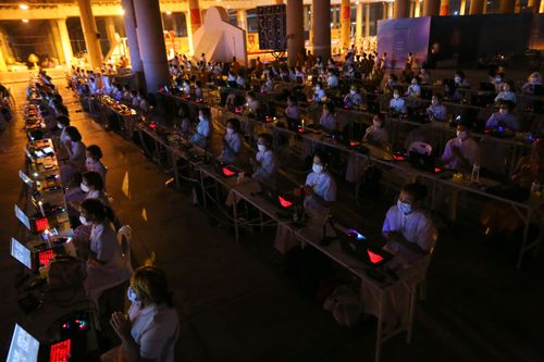 ภาพ No.28540:วันมาฆบูชา พิธีจุดประทีปออนไลน์ 2 ล้านดวง ถวายเป็นพุทธบูชา