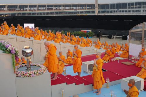 ภาพ No.28554:วันมาฆบูชา พิธีจุดประทีปออนไลน์ 2 ล้านดวง ถวายเป็นพุทธบูชา