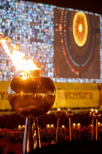 ภาพ No.28615:วันมาฆบูชา พิธีจุดประทีปออนไลน์ 2 ล้านดวง ถวายเป็นพุทธบูชา