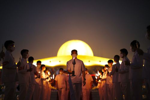 ภาพ No.28585:วันมาฆบูชา พิธีจุดประทีปออนไลน์ 2 ล้านดวง ถวายเป็นพุทธบูชา