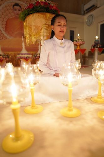 ภาพ No.28697:วันมาฆบูชา พิธีจุดประทีปออนไลน์ 2 ล้านดวง ถวายเป็นพุทธบูชา