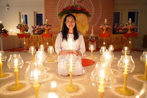 ภาพ No.28699:วันมาฆบูชา พิธีจุดประทีปออนไลน์ 2 ล้านดวง ถวายเป็นพุทธบูชา