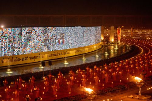 ภาพ No.28622:วันมาฆบูชา พิธีจุดประทีปออนไลน์ 2 ล้านดวง ถวายเป็นพุทธบูชา