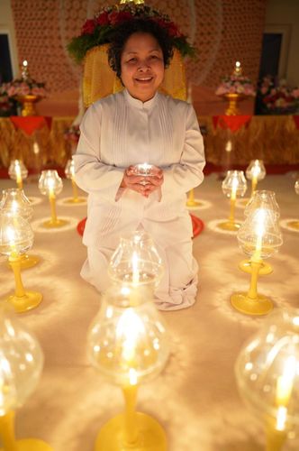 ภาพ No.28713:วันมาฆบูชา พิธีจุดประทีปออนไลน์ 2 ล้านดวง ถวายเป็นพุทธบูชา