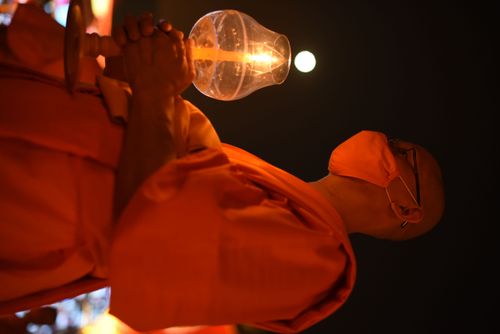 ภาพ No.28835:วันมาฆบูชา พิธีจุดประทีปออนไลน์ 2 ล้านดวง ถวายเป็นพุทธบูชา