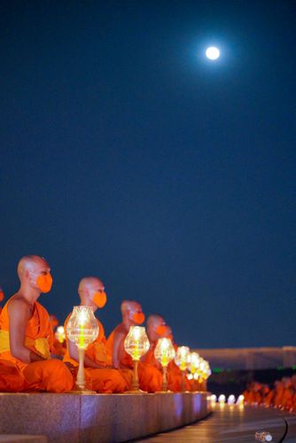 ภาพ No.28731:วันมาฆบูชา พิธีจุดประทีปออนไลน์ 2 ล้านดวง ถวายเป็นพุทธบูชา
