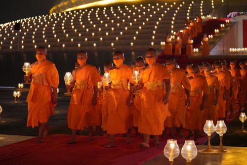 ภาพ No.28741:วันมาฆบูชา พิธีจุดประทีปออนไลน์ 2 ล้านดวง ถวายเป็นพุทธบูชา