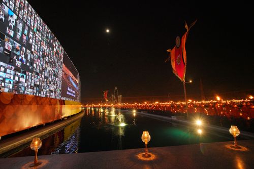 ภาพ No.28744:วันมาฆบูชา พิธีจุดประทีปออนไลน์ 2 ล้านดวง ถวายเป็นพุทธบูชา