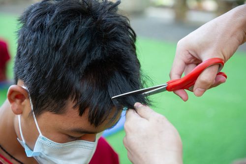 ภาพ No.31844:พิธีปลงผมสามเณรภาคฤดูร้อน รุ่นที่ 28 ประจำปี 2564	