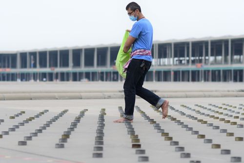 ภาพ No.28865:วันคุ้มครองโลก พิธีจุดประทีปแปรอักษรที่ใหญ่ที่สุดในโลก ถวายเป็นพุทธบูชา ผ่านระบบ ZOOM 