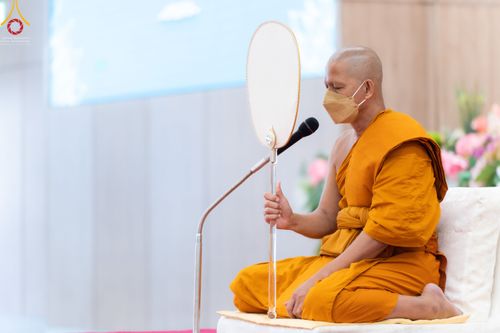 ภาพ No.45564:ประมวลภาพพิธีบรรพชา โครงการหน่อแก้วเปรียญธรรม รุ่นที่ 10 ณ หมู่กฏิสามเณร อาคารค่ายจองแชมป์