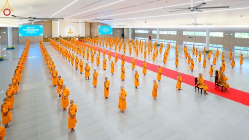 ภาพ No.45574:ประมวลภาพพิธีบรรพชา โครงการหน่อแก้วเปรียญธรรม รุ่นที่ 10 ณ หมู่กฏิสามเณร อาคารค่ายจองแชมป์