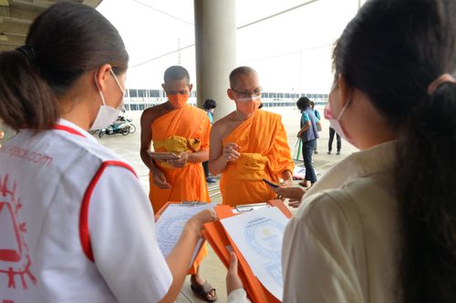 ภาพ No.28894:วันคุ้มครองโลก พิธีจุดประทีปแปรอักษรที่ใหญ่ที่สุดในโลก ถวายเป็นพุทธบูชา ผ่านระบบ ZOOM 